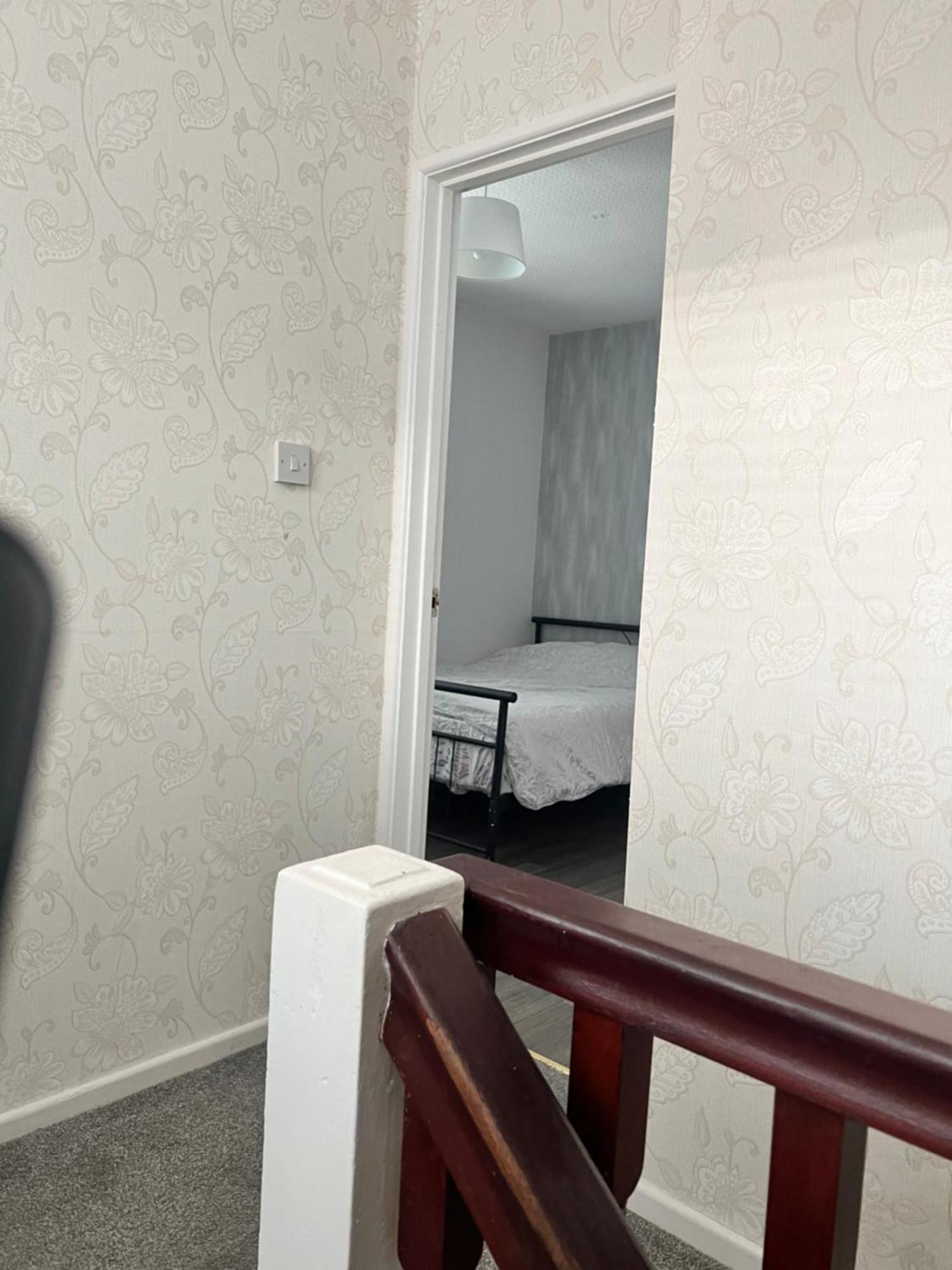 Macs Belfast Single Bedroom Exterior foto